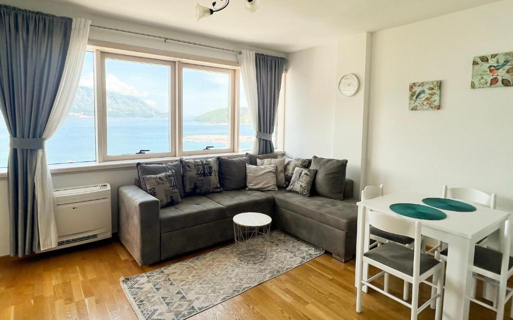 Four Views Apartments - 14