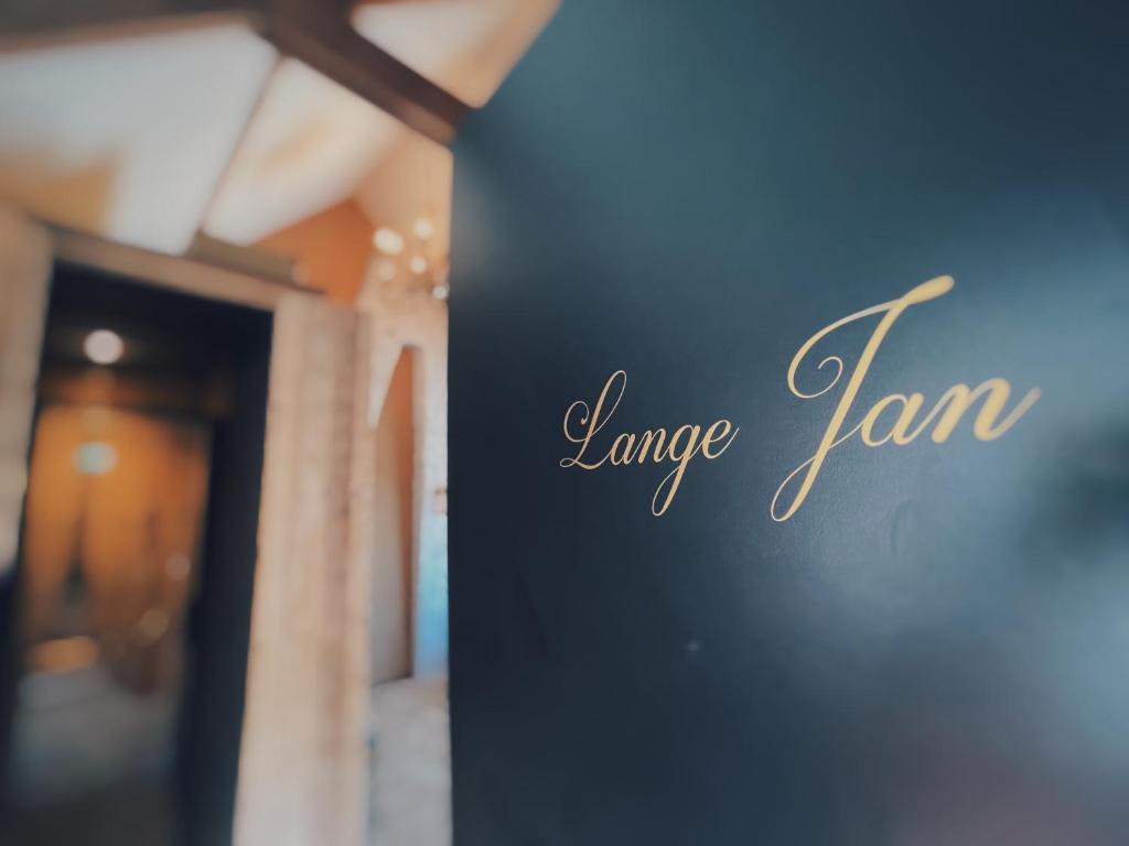 
Suite with Garden View
