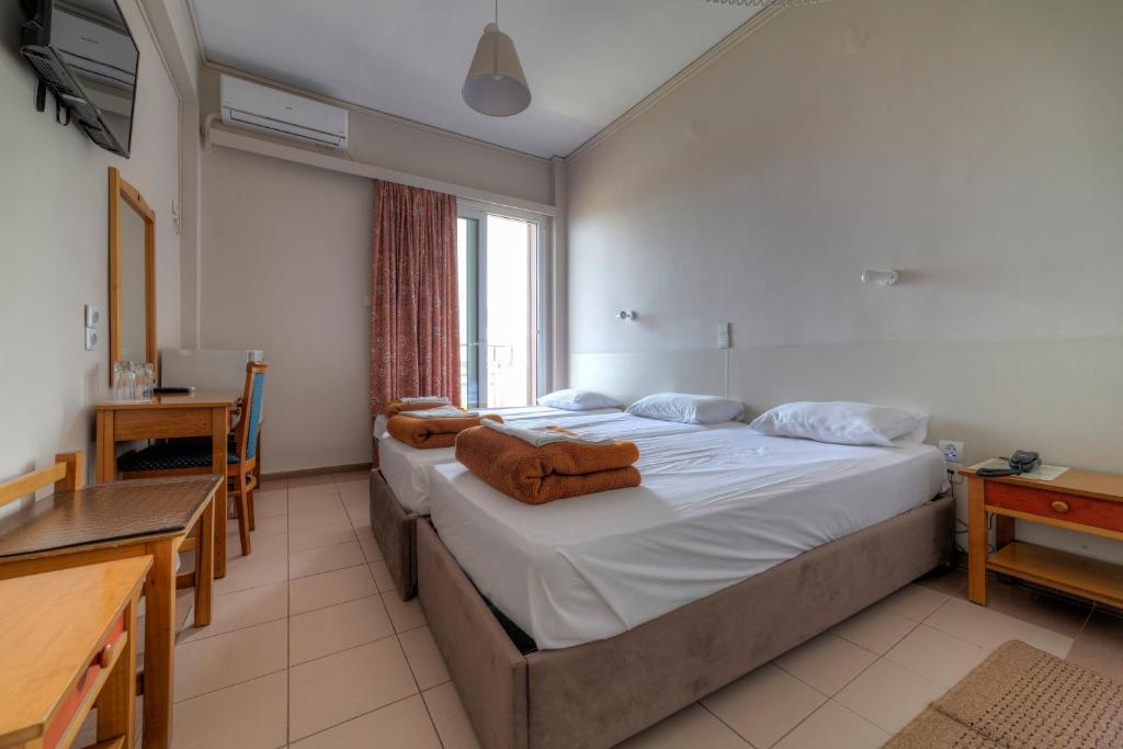 
Triple Room with Balcony
