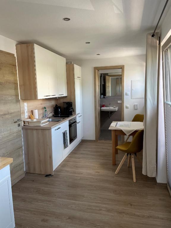 Gaestehaus Richter - Apartamento Con Balcón