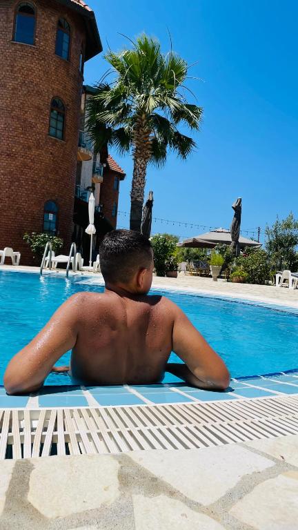 Bazén v ubytování Rambuje Resort nebo v jeho okolí