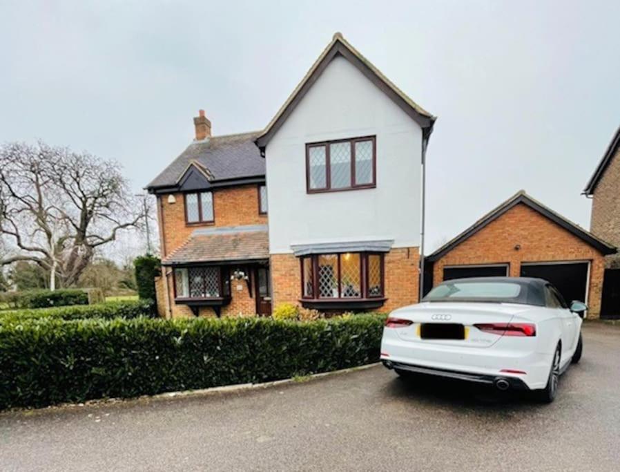 Lovely modern, wellkept house, Sidcup (updated prices 2024)