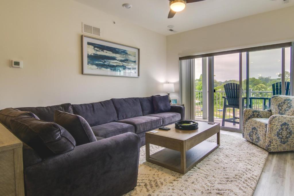 Lewes Vacation Rental with Balcony and Pool Access, Lewes (updated