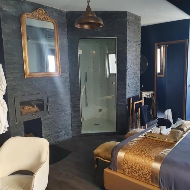 Koupelna v ubytování Salon Boyer