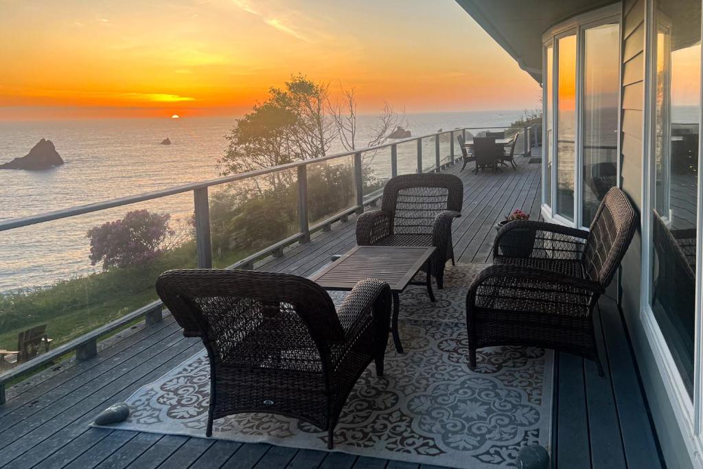 Whalerock Luxury Home, Trinidad (updated prices 2024)