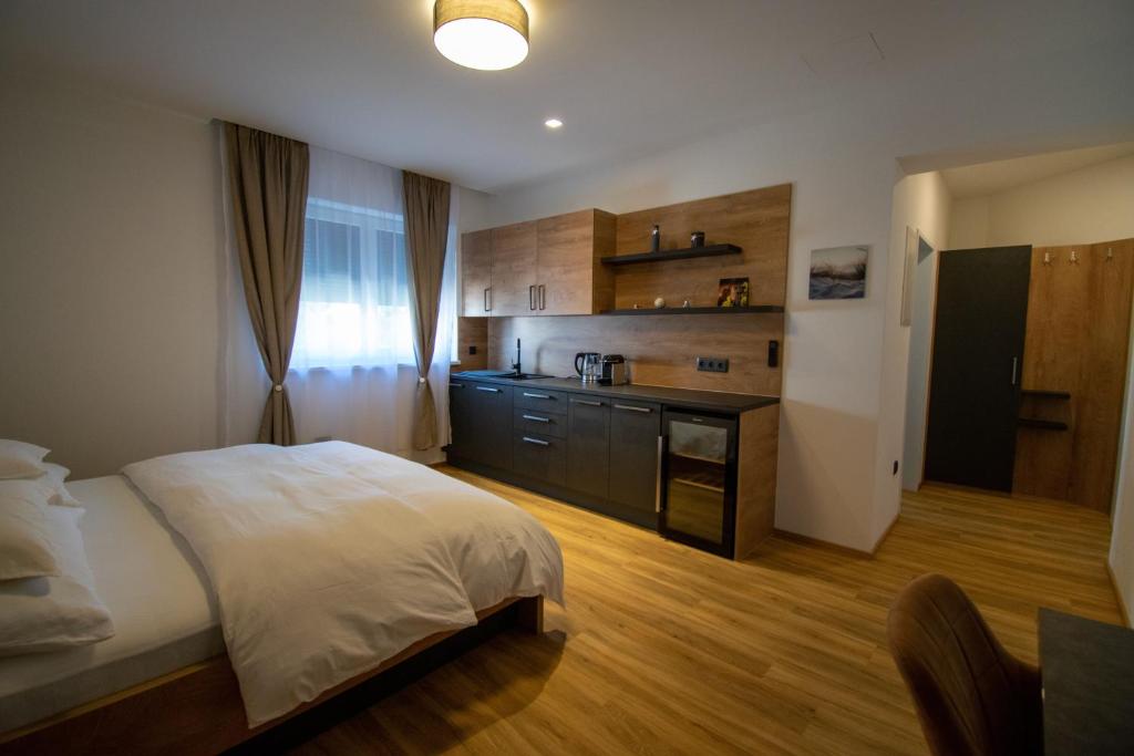 Cucina o angolo cottura di Smart Rooms Wels