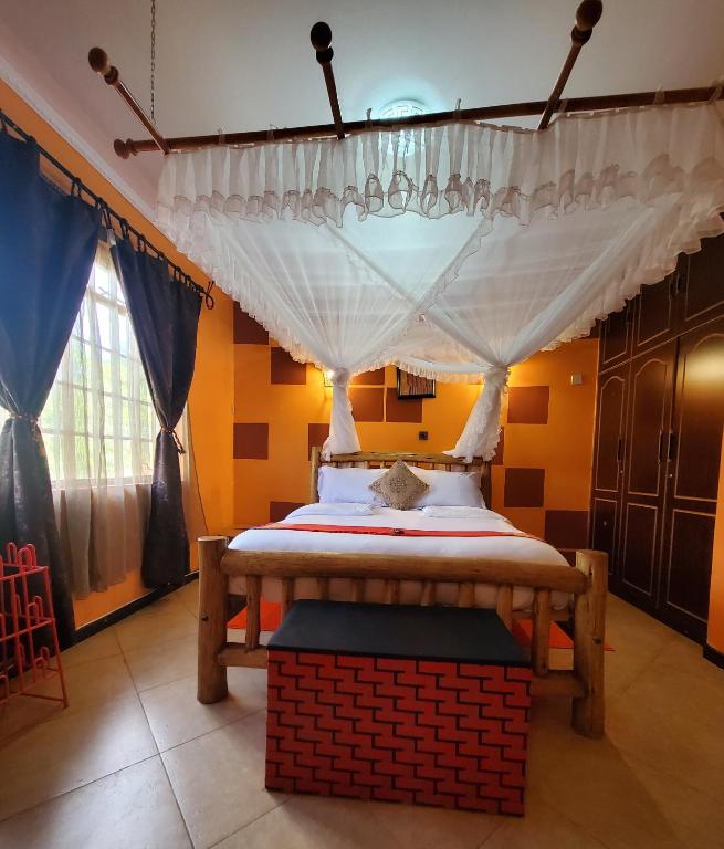 Postel nebo postele na pokoji v ubytování Edaala Comfort - B&B