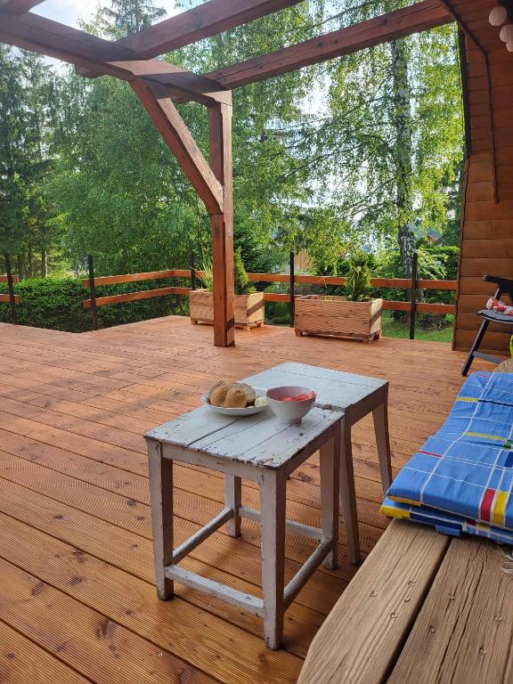 Balkon lub taras w obiekcie Chatička na Cikánce