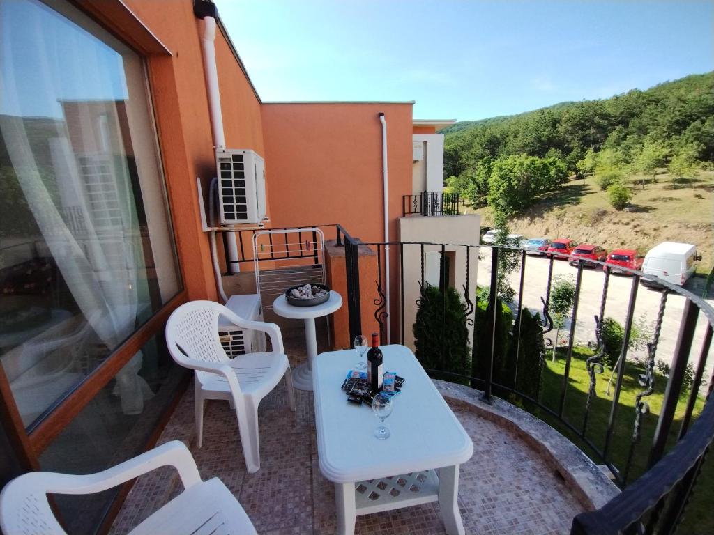 Balkón nebo terasa v ubytování Apartament Sea Fort Club Grand Resort Fort Noks Sveti Vlas-Bastet BS