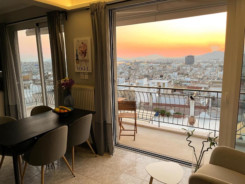 Balkón nebo terasa v ubytování Porto Pireo Penthouse Sea View