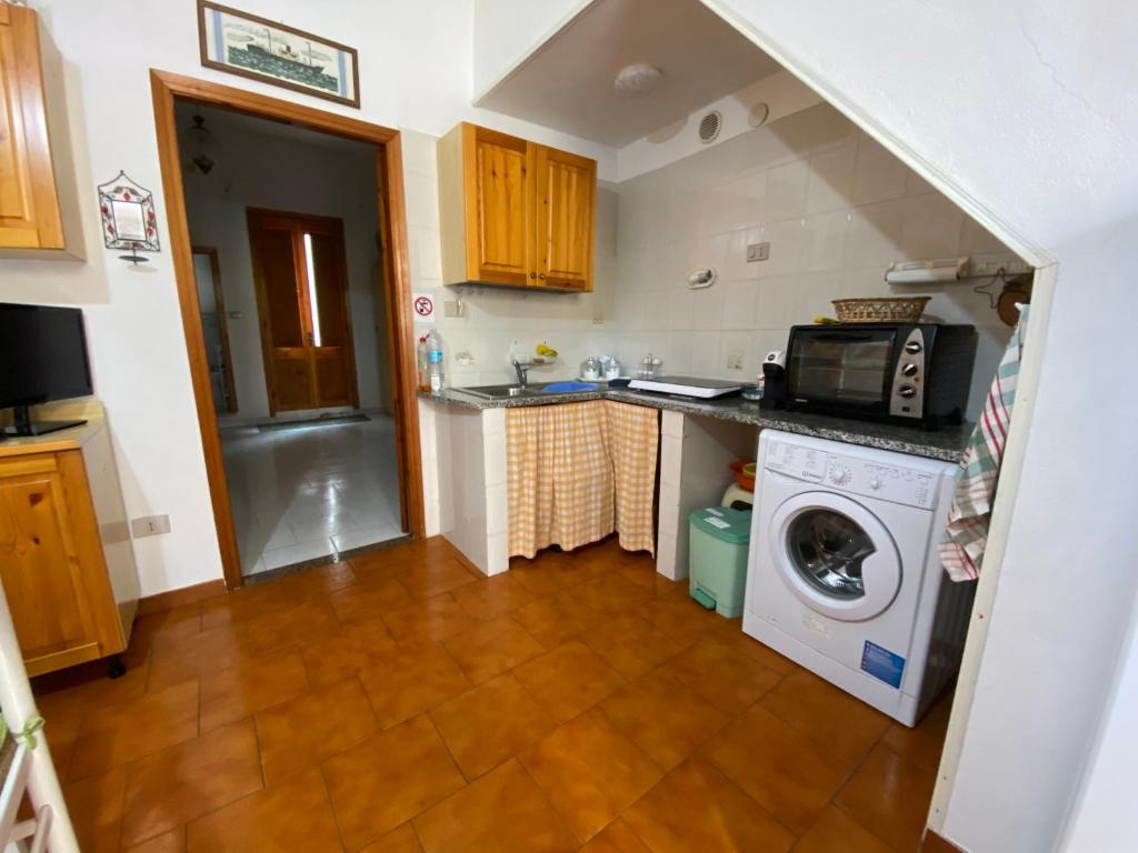 GH Al Fortino a Carloforte - Appartamento con Giardino