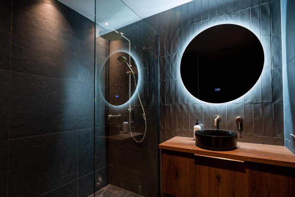 The Cobbler Hotel - Resim 6