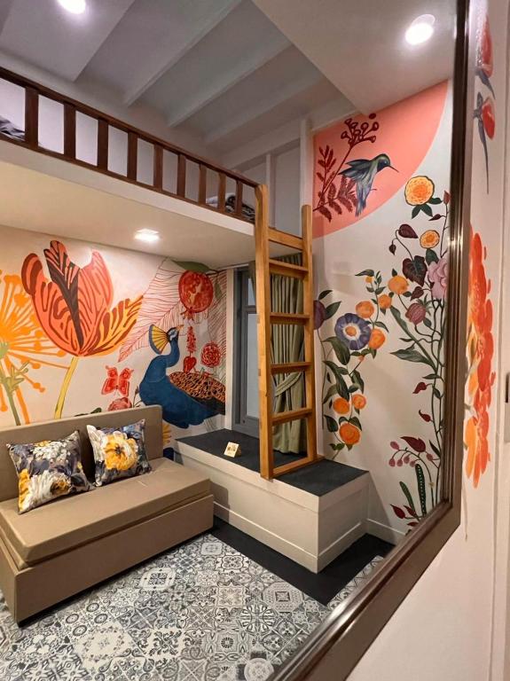 Suraya Bangkok - Resim 16