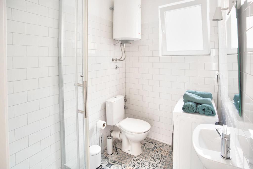 Koupelna v ubytování BOKELJSKI CVIJET apartmani