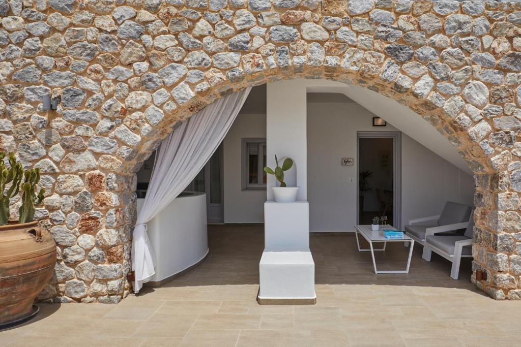 Orabel Suites Santorini (Adults Only) - 19