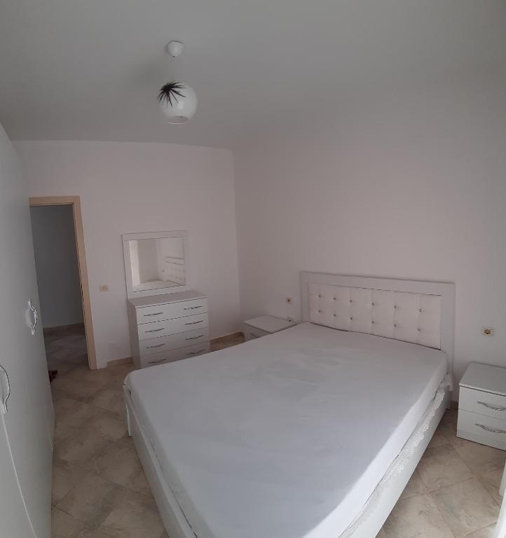 White house apartments - Imazhi 2