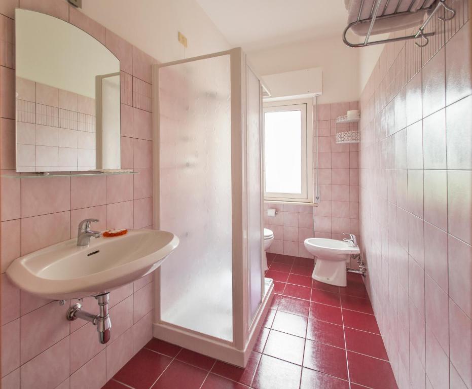Koupelna v ubytování Albergo Il Veliero