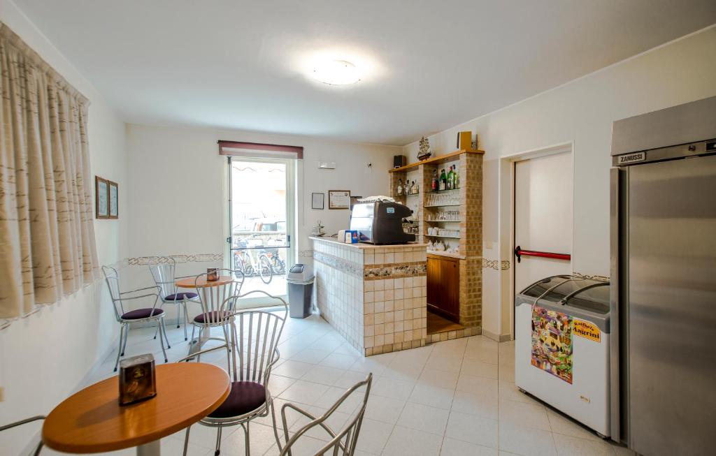 Kuchyň nebo kuchyňský kout v ubytování Albergo Il Veliero