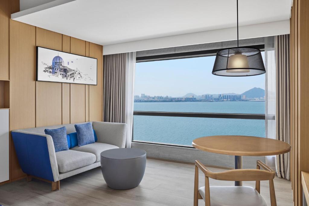 Posezení v ubytování Courtyard by Marriott Xiamen