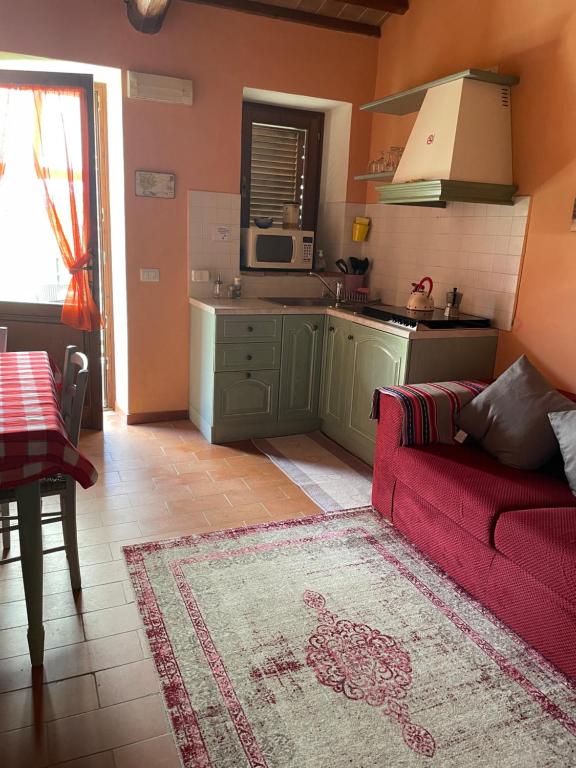 A kitchen or kitchenette at Podere Umbro