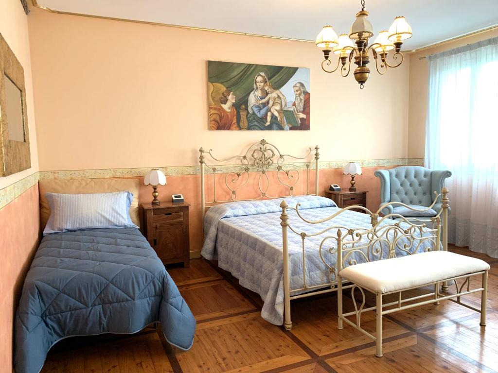 Postel nebo postele na pokoji v ubytování Francypi Home