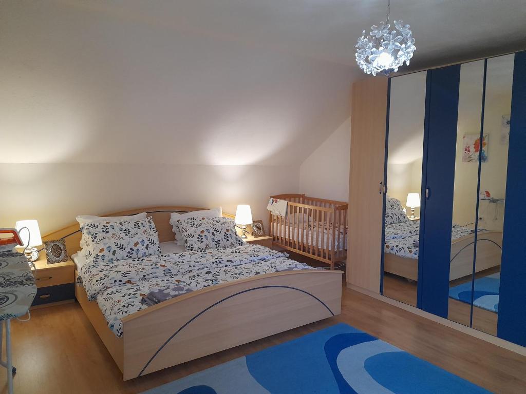 River Bank Apartments & Castle view - Appartement De Luxe