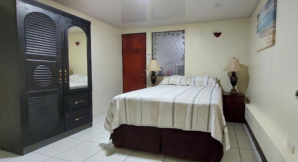 Apartment Sunrise ApartEstudio en el Centro de Limón Auto Entrada