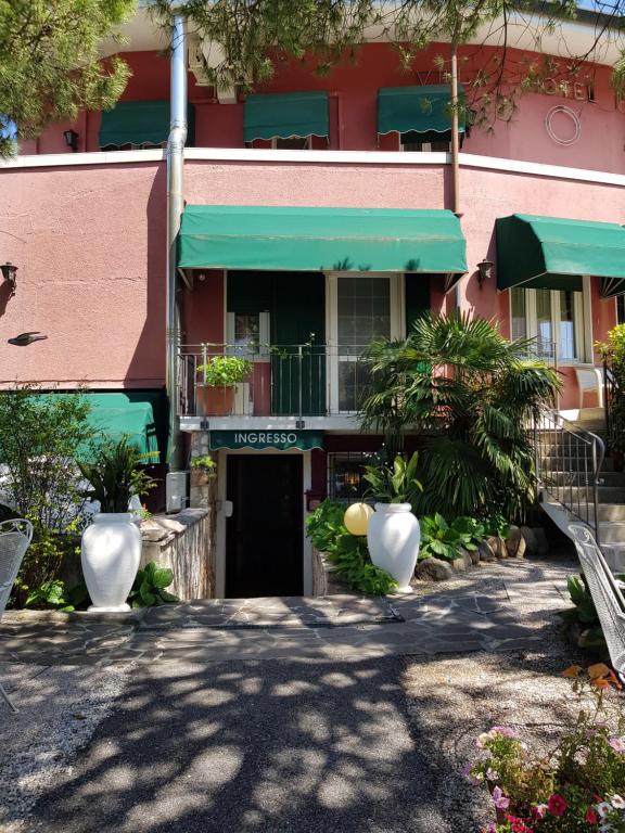 Hotel Villa Pagoda - 13