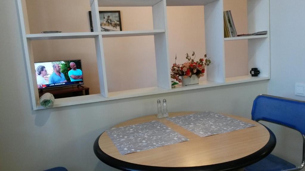 فضای داخلی Tengiz`s Apartment on Gorgiladze در باتومی - تصویر ۳