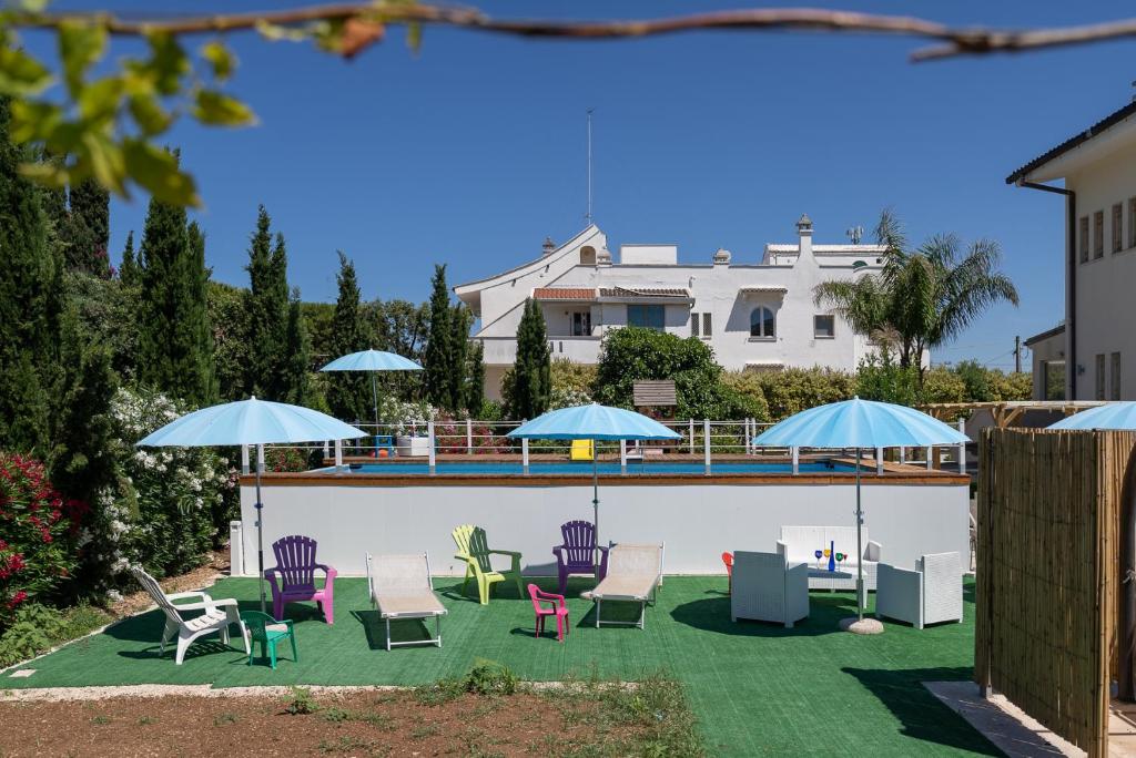 The swimming pool at or close to Casa Torre di Specchio con Piscina