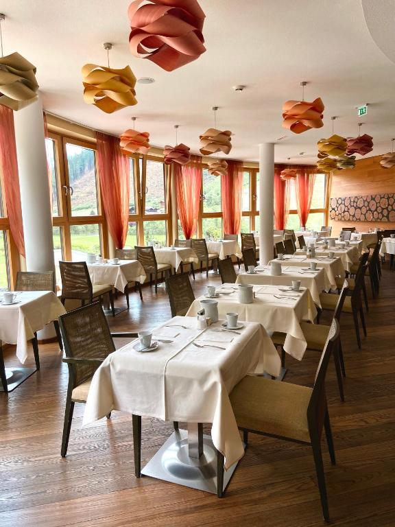 Restaurace v ubytování Spa Hotel Zedern Klang