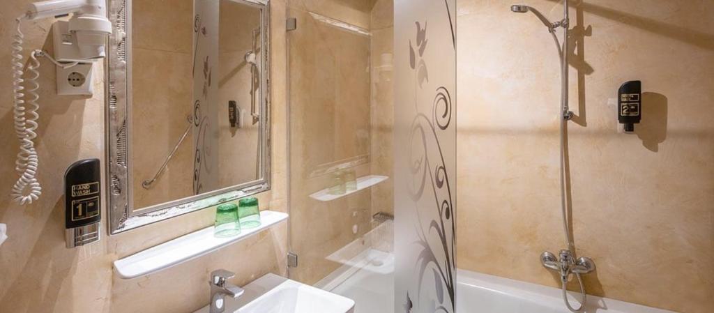 Kúpeľňa v ubytovaní Hotel Kufsteinerhof