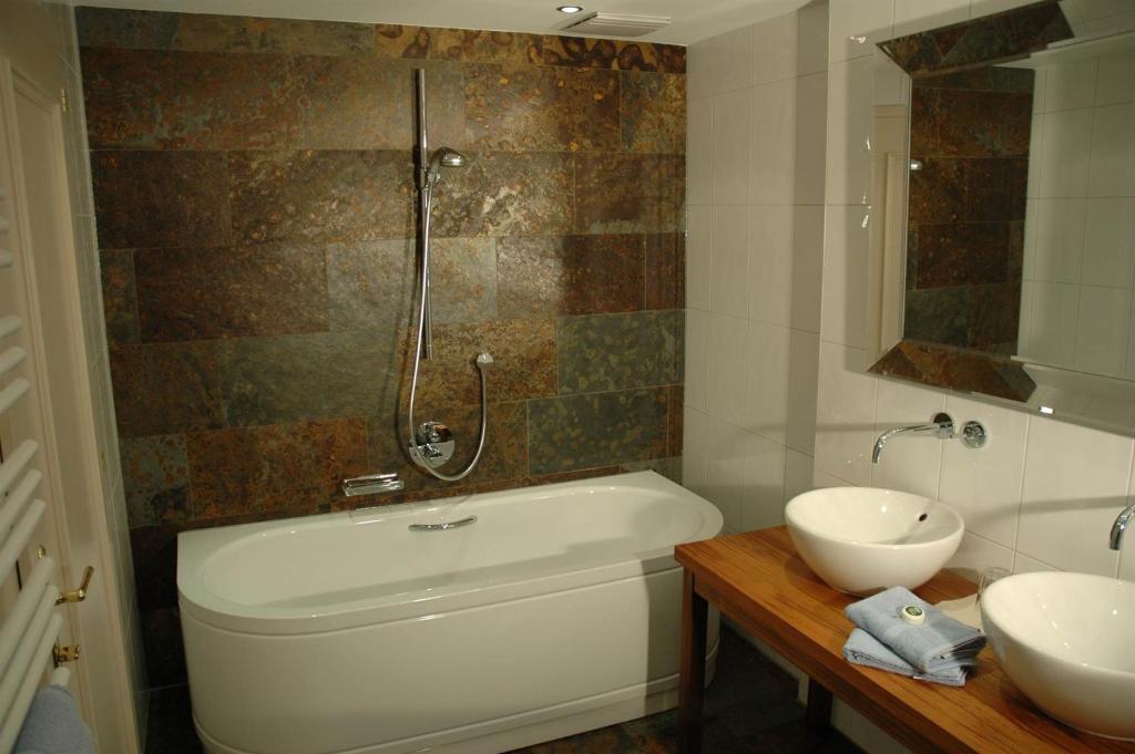 Koupelna v ubytování Hotel Daneu Gaschurn