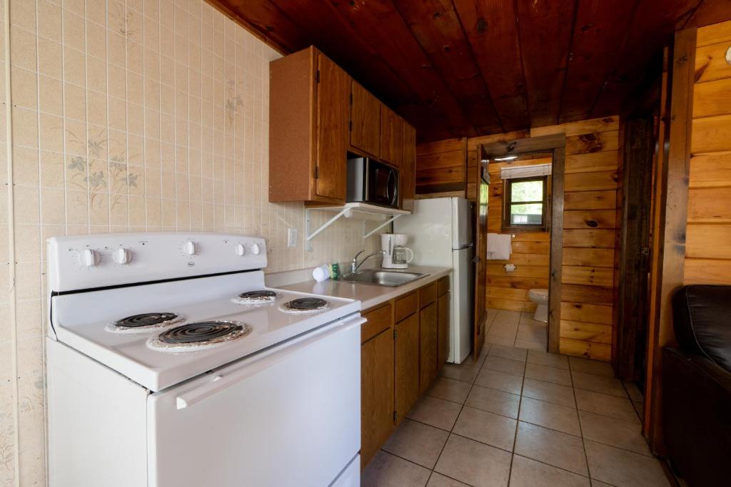 Depe Dene Lakeside Resort - Villa De Dois Quartos Ao Norte