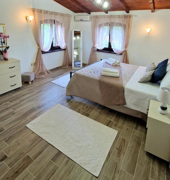 Corte Liberty Rosa a Iglesias - Incantevole casa vacanze