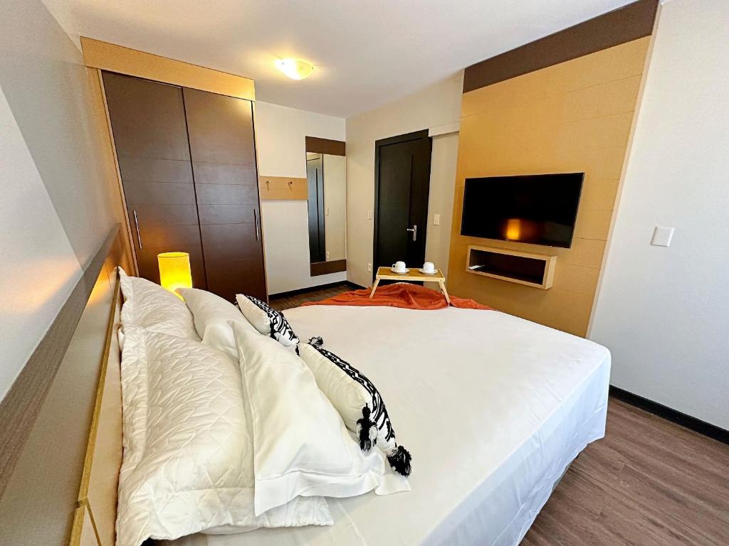 Central Park Flat Residence - Home Time - Квартира с балконом