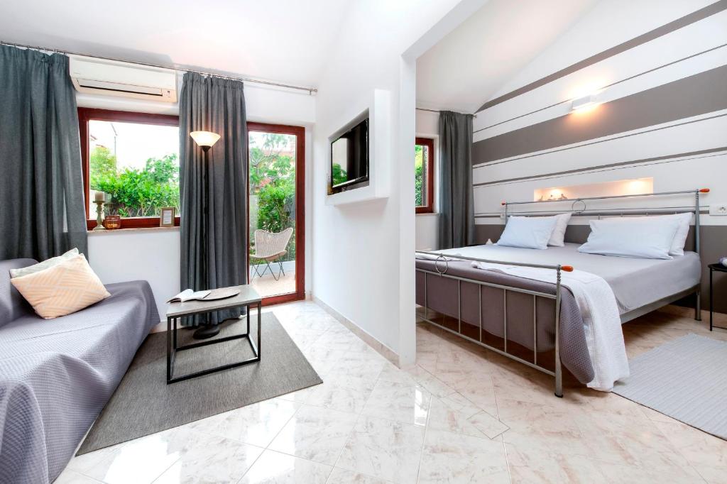 Villa B&B Marina & Parking Free - 3