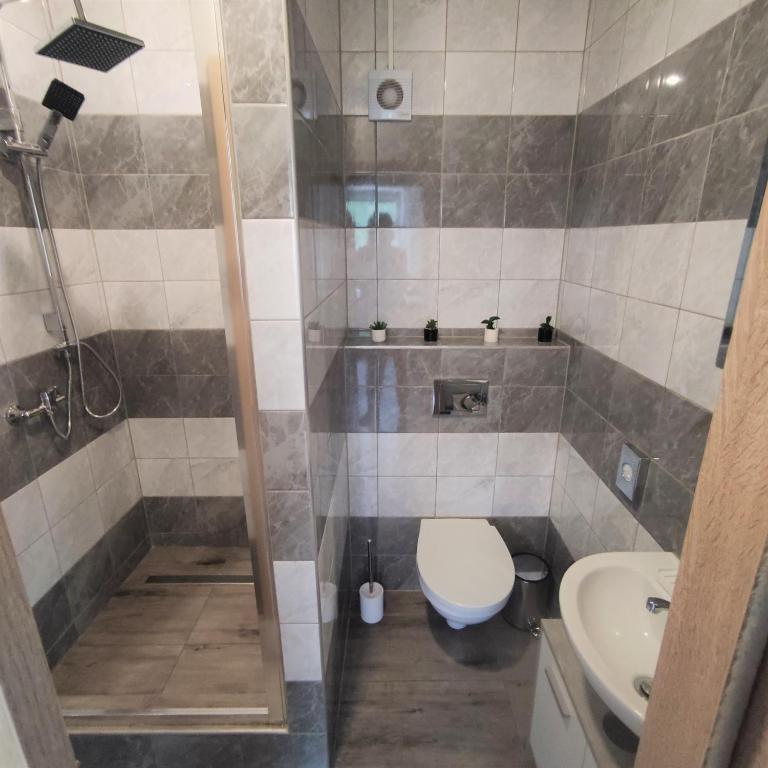 Koupelna v ubytování ApartmentsCarlsbad