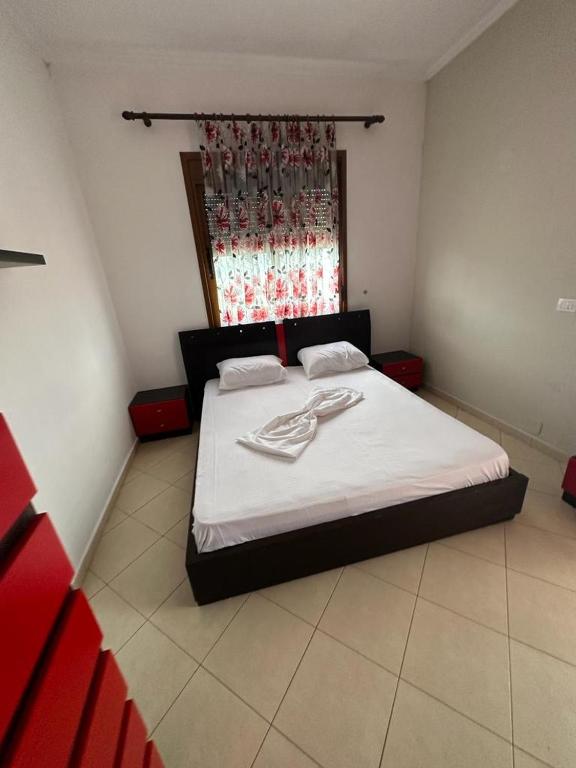 Proper Home - Image 7
