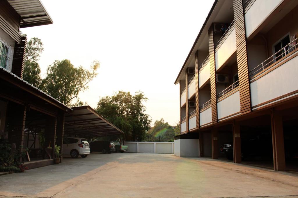 Pornkasem House - Resim 9