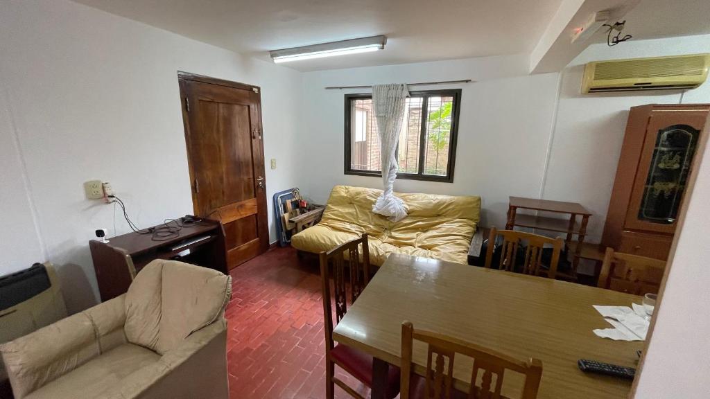 Comoda y amplia casa en Mercedes BsAs