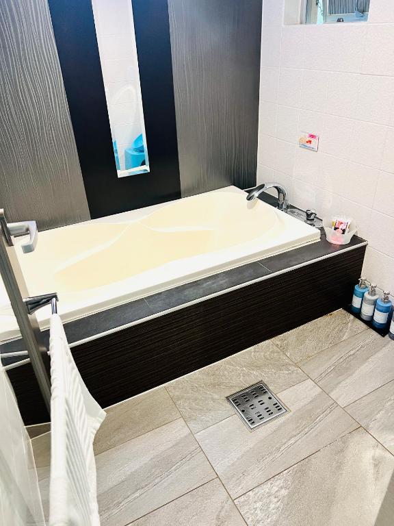 Koupelna v ubytování Asokono Hotel