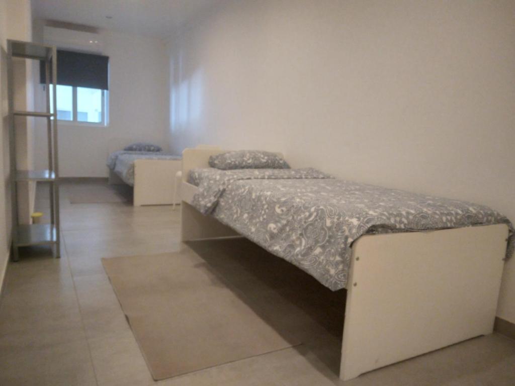 Gallery image of Luxury Room For 6 - Guesthouse in Costa da Caparica