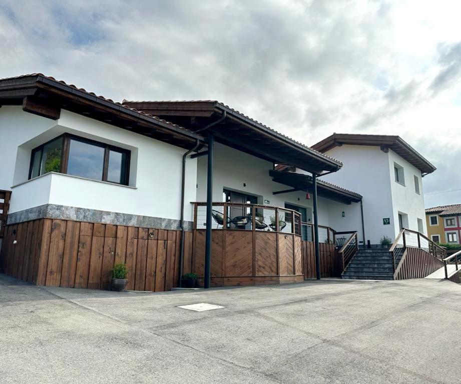 Budova, kde se apartmán nachází