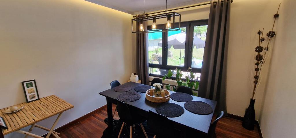 Posezení v ubytování El Pastizal de Gijón con Finca, BBQ, FKK y Piscina Privada - VV-2608-AS