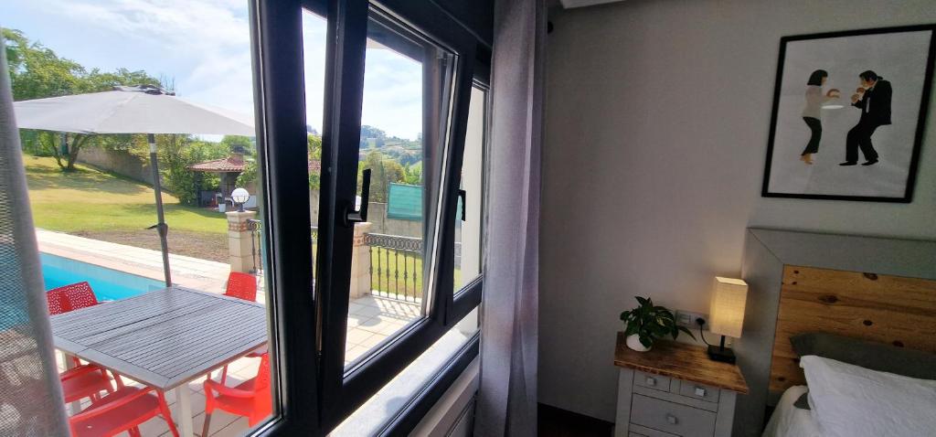Balkón nebo terasa v ubytování El Pastizal de Gijón con Finca, BBQ, FKK y Piscina Privada - VV-2608-AS
