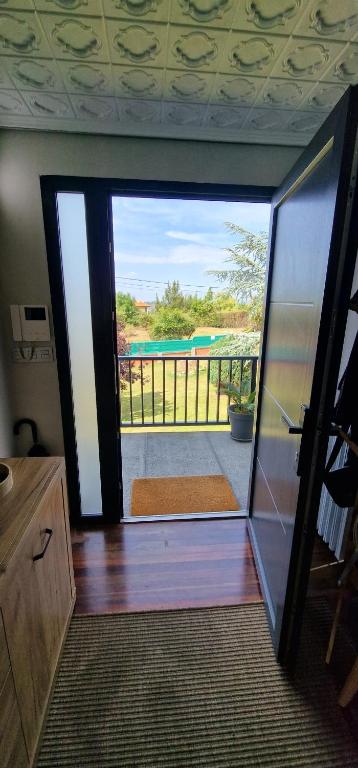 Balkón nebo terasa v ubytování El Pastizal de Gijón con Finca, BBQ, FKK y Piscina Privada - VV-2608-AS