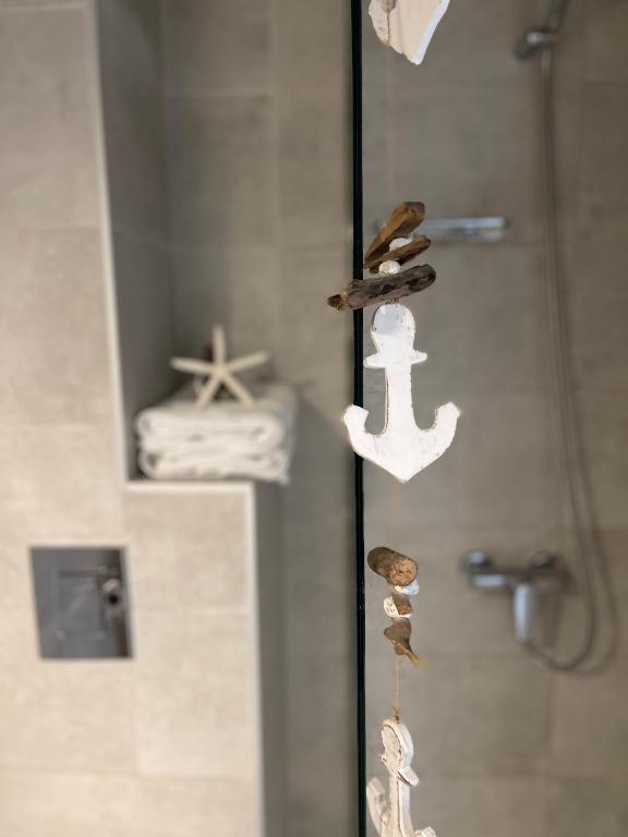 A bathroom at Luxury Central Apartment