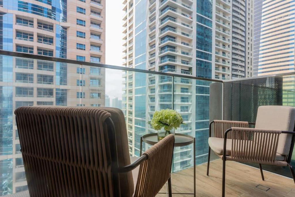 Balkón nebo terasa v ubytování Maison de Luxe - Jumeirah Living Marina Gate