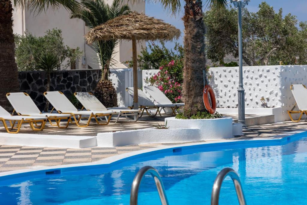 Bazén v ubytování Blue Life Hotel nebo v jeho okolí